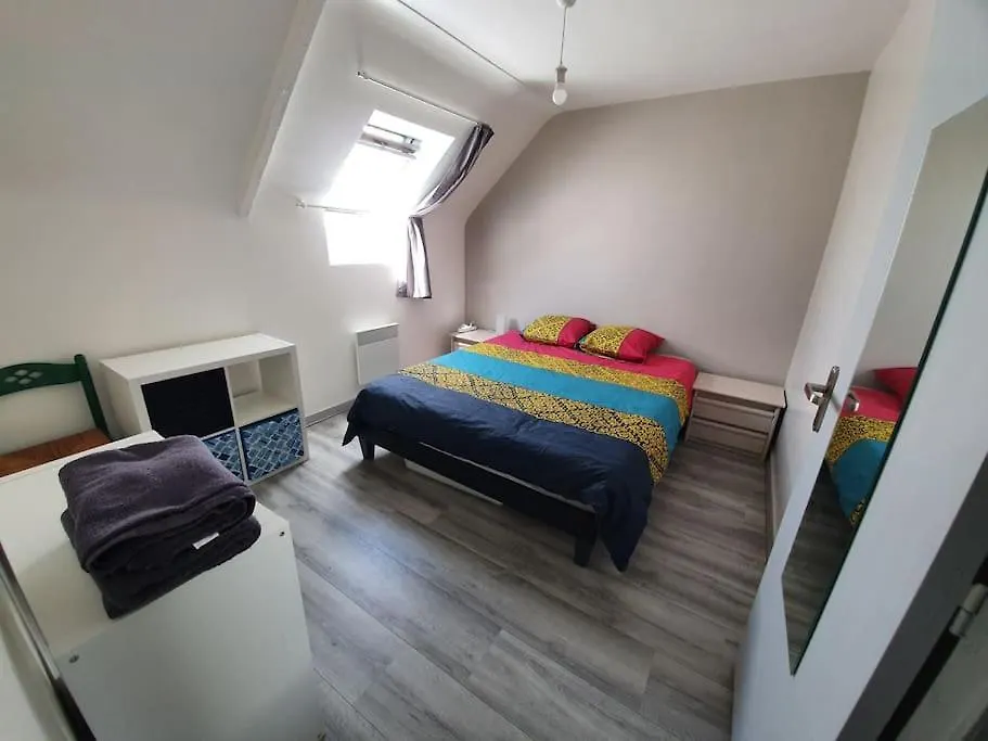 Holiday home Maison Dans Un Quartier Calme, Terrain, Wifi, Tele Saint-Nicolas-du-Pelem